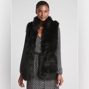 Gap Black Faux Fur Vest